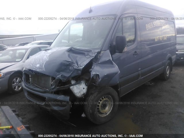 WD3PE7CCXB5555083 - 2011 MERCEDES-BENZ SPRINTER 2500 BLACK photo 2