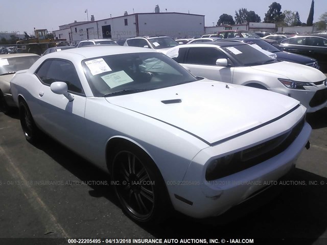 2C3CDYAG2EH294813 - 2014 DODGE CHALLENGER SXT WHITE photo 1