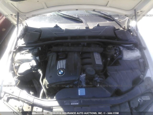 WBAVC93558K039916 - 2008 BMW 328 XI WHITE photo 10