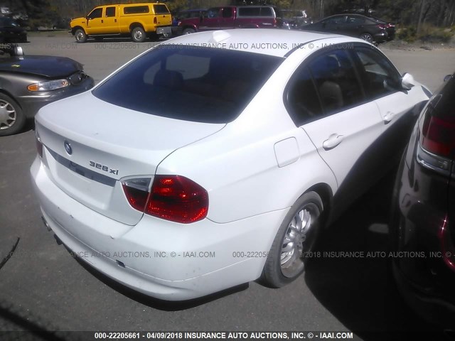 WBAVC93558K039916 - 2008 BMW 328 XI WHITE photo 4