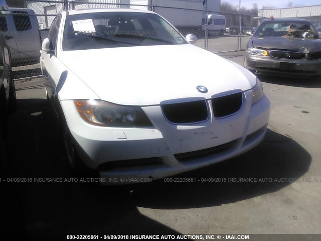 WBAVC93558K039916 - 2008 BMW 328 XI WHITE photo 6