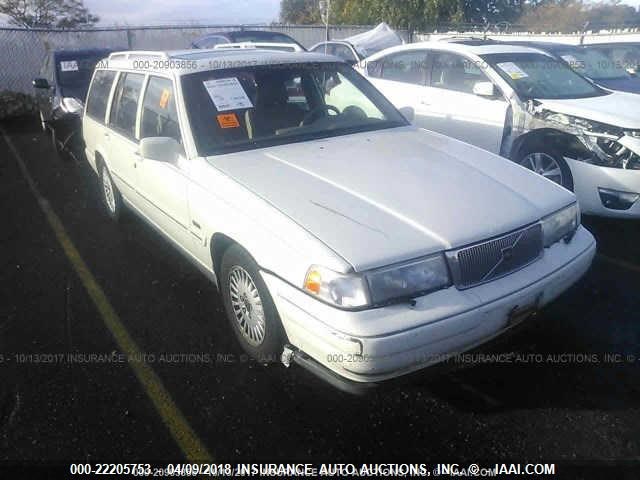 YV1KW9601W1046730 - 1998 VOLVO V90 Unknown photo 1