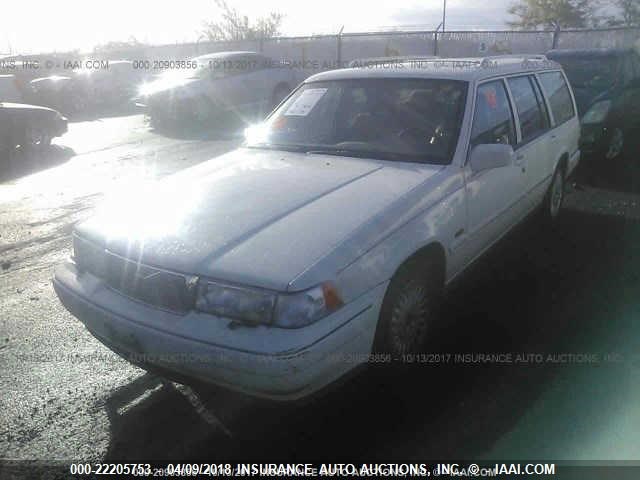 YV1KW9601W1046730 - 1998 VOLVO V90 Unknown photo 2