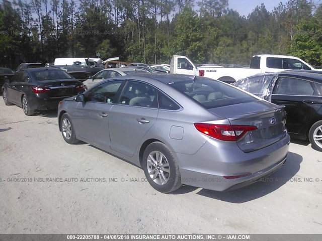 5NPE24AF1HH548341 - 2017 HYUNDAI SONATA SE SILVER photo 3