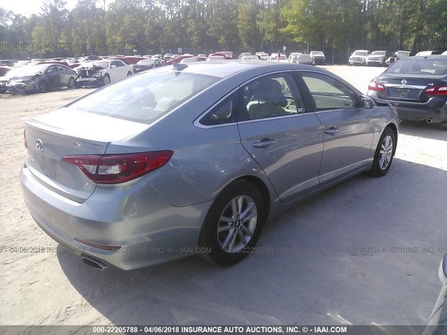 5NPE24AF1HH548341 - 2017 HYUNDAI SONATA SE SILVER photo 4