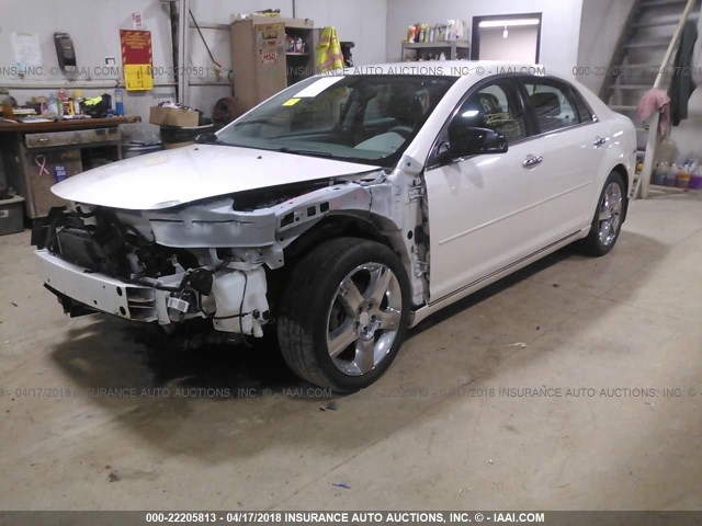 1G1ZC5E0XCF290388 - 2012 CHEVROLET MALIBU 1LT 白色 照片 2