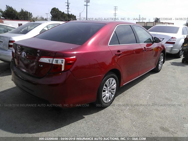 4T1BF1FK6EU817426 - 2014 TOYOTA CAMRY L/SE/LE/XLE 红色 照片 4
