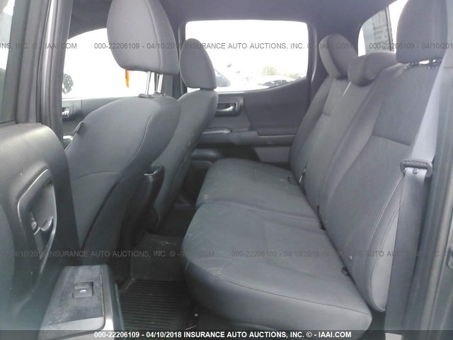 3TMCZ5ANXHM074836 - 2017 TOYOTA TACOMA DBL CAB/SR/TRDSPT/OR/PRO ნაცრისფერი ფოტო 8