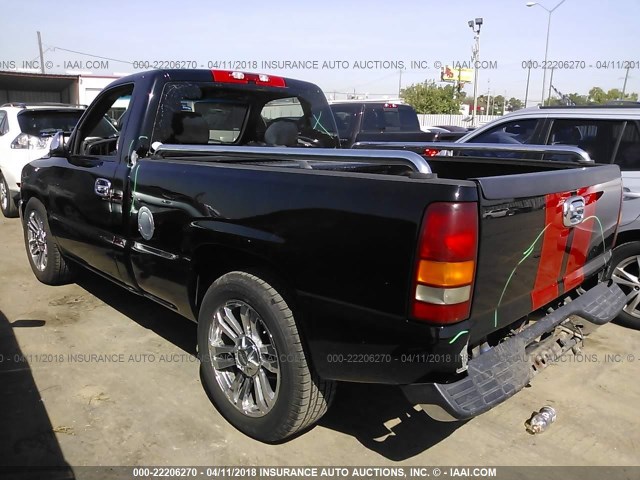 1GTEC14T21Z275602 - 2001 GMC NEW SIERRA C1500 BLACK photo 3