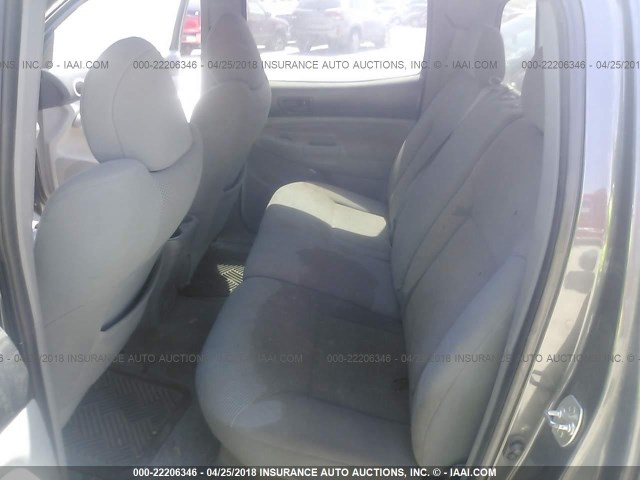 3TMLU4EN7AM043360 - 2010 TOYOTA TACOMA DOUBLE CAB ნაცრისფერი ფოტო 8
