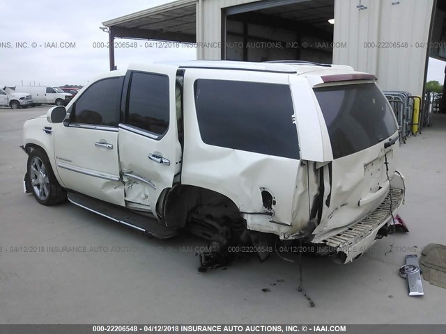 1GYFK63827R158963 - 2007 CADILLAC ESCALADE LUXURY WHITE photo 3