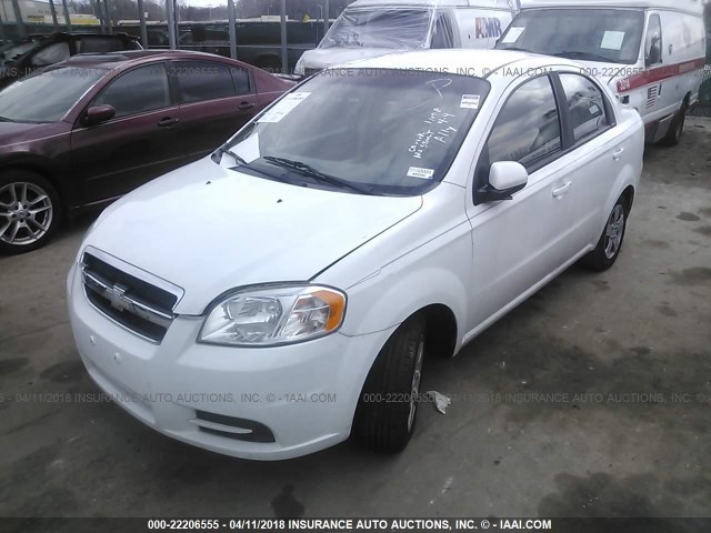 KL1TD5DE2BB130946 - 2011 CHEVROLET AVEO LS/LT 白色 照片 2