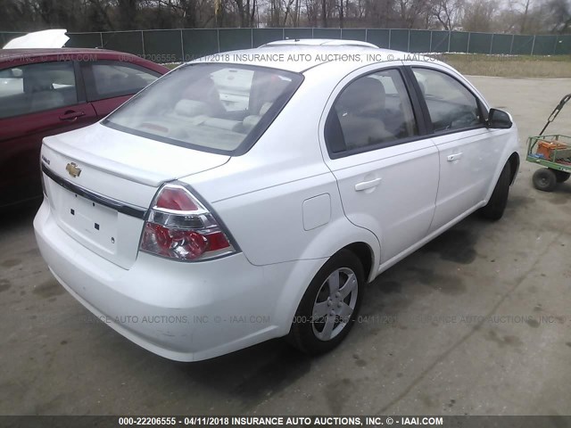 KL1TD5DE2BB130946 - 2011 CHEVROLET AVEO LS/LT 白色 照片 4