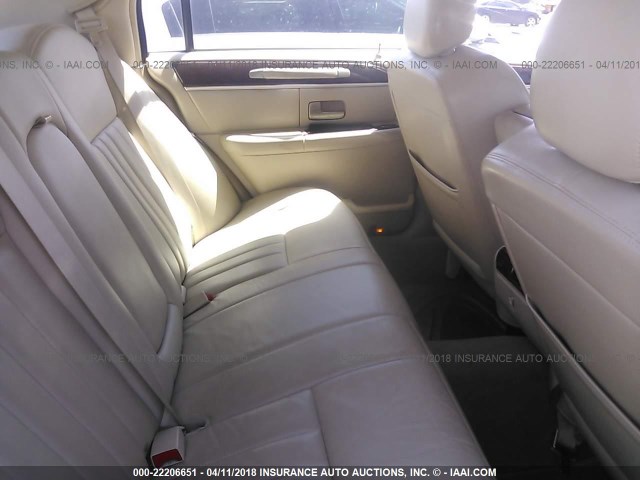 1LNHM81V87Y613961 - 2007 LINCOLN TOWN CAR SIGNATURE BEIGE photo 8