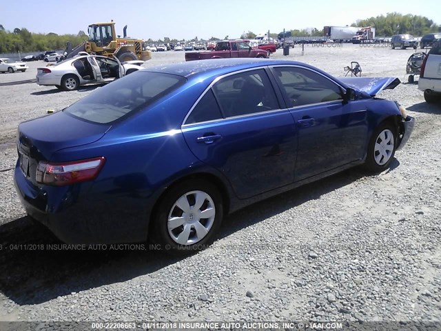 JTNBE46K073107998 - 2007 TOYOTA CAMRY NEW GENERAT CE/LE/XLE/SE BLUE photo 4