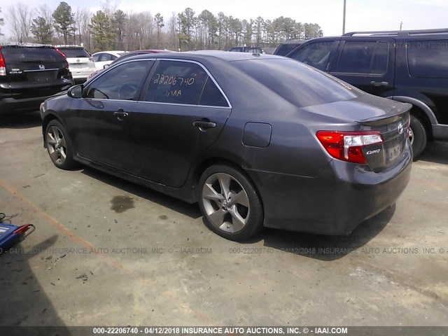 4T1BK1FK2CU003699 - 2012 TOYOTA CAMRY SE/XLE GRAY photo 3