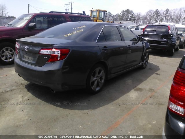 4T1BK1FK2CU003699 - 2012 TOYOTA CAMRY SE/XLE GRAY photo 4