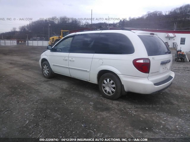 2A4GP54L96R652023 - 2006 CHRYSLER TOWN & COUNTRY TOURING WHITE photo 3