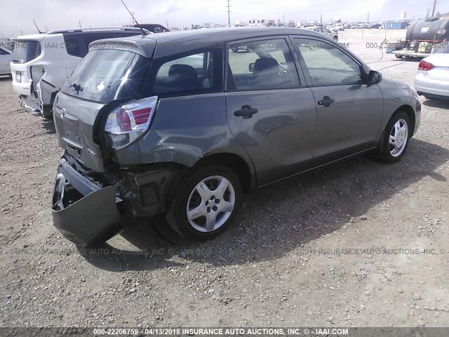 2T1KR32E58C695344 - 2008 TOYOTA COROLLA MATRIX XR GRAY photo 4