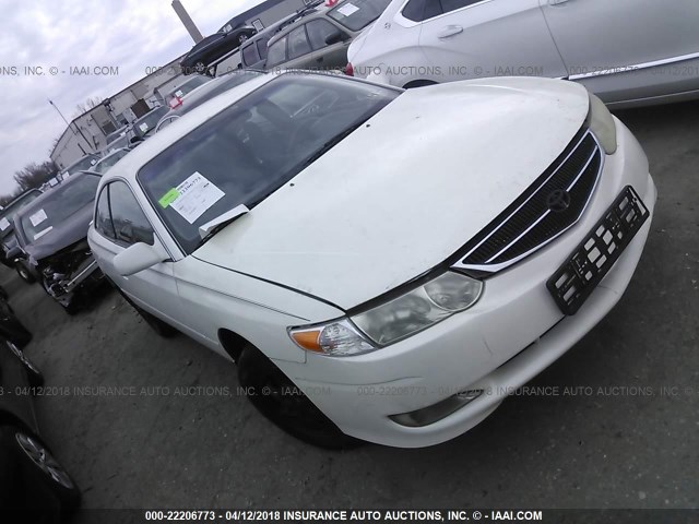 2T1CE22P52C001979 - 2002 TOYOTA CAMRY SOLARA SE WHITE photo 1