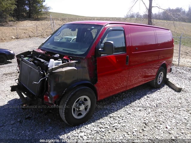 1GCFG15X881221594 - 2008 CHEVROLET EXPRESS G1500  RED photo 2