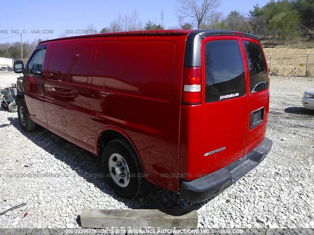 1GCFG15X881221594 - 2008 CHEVROLET EXPRESS G1500  RED photo 3