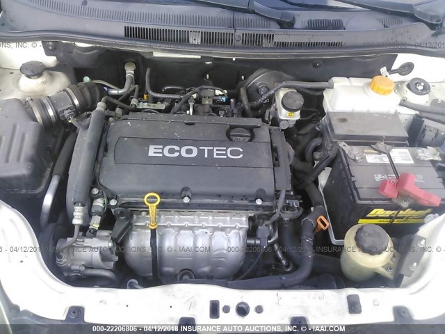 KL1TD5DE9BB136016 - 2011 CHEVROLET AVEO LS/LT 白色 照片 10