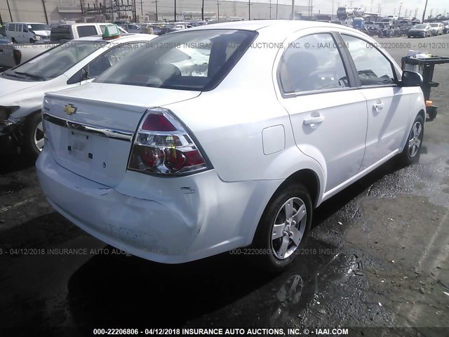 KL1TD5DE9BB136016 - 2011 CHEVROLET AVEO LS/LT 白色 照片 4