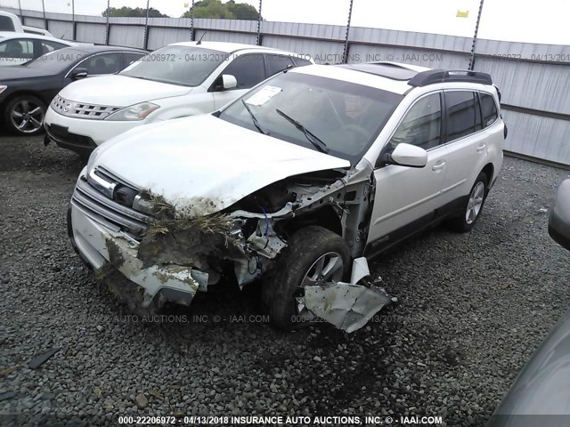 4S4BRCGC5D3312038 - 2013 SUBARU OUTBACK 2.5I PREMIUM WHITE photo 2