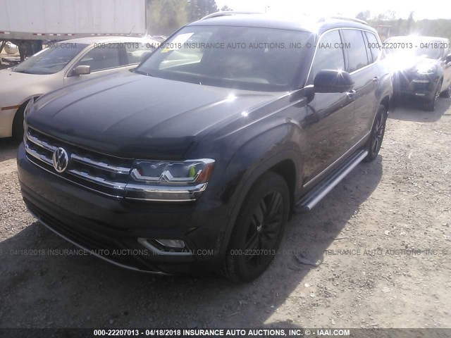 1V2NR2CA2JC547796 - 2018 VOLKSWAGEN ATLAS SEL PREMIUM BLACK photo 2