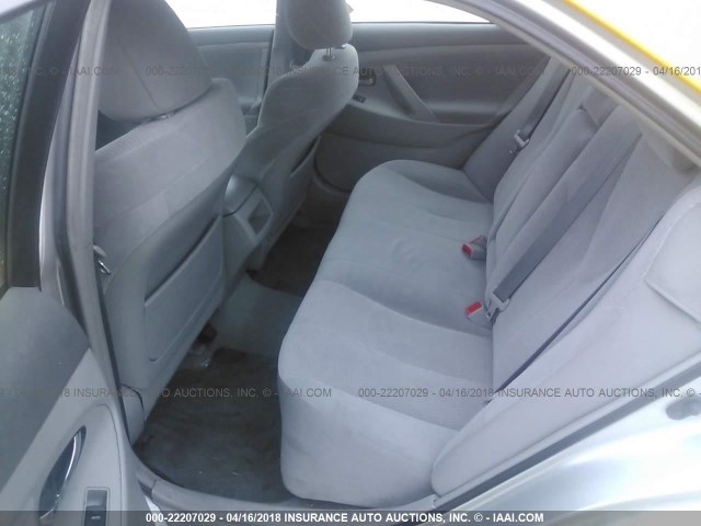 4T1BF3EK3BU667977 - 2011 TOYOTA CAMRY SE/LE/XLE Желтый фото 8