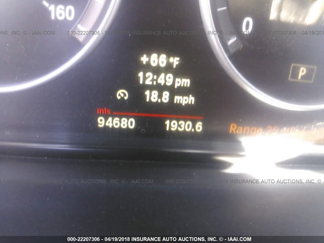 WBAFU9C57BC784878 - 2011 BMW 550 XI SILVER photo 7