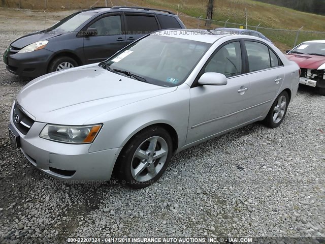 5NPEU46F67H185875 - 2007 HYUNDAI SONATA SE/LIMITED SILVER photo 2