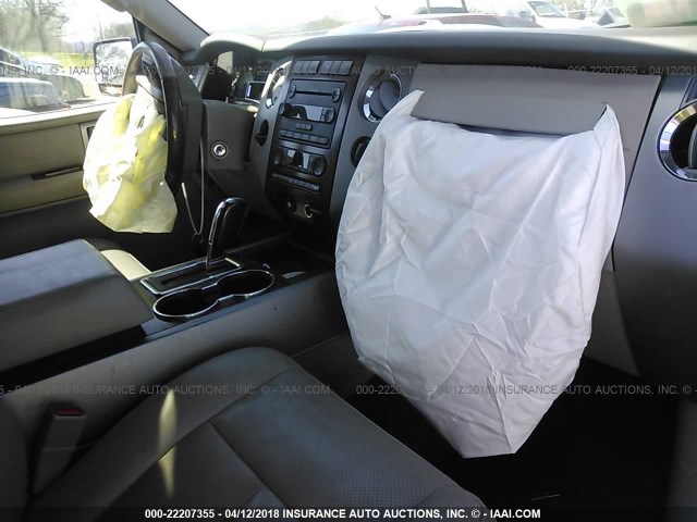 1FMFU19537LA99078 - 2007 FORD EXPEDITION LIMITED WHITE photo 5