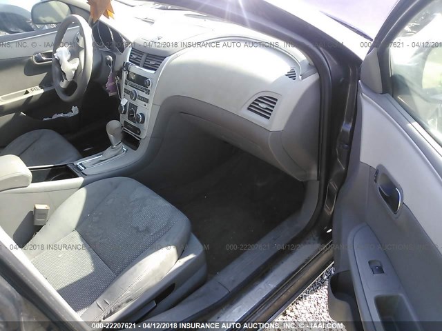 1G1ZC5E13BF101264 - 2011 CHEVROLET MALIBU 1LT 灰色 照片 5