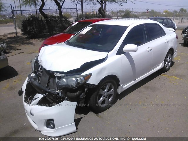 2T1BU4EE1BC645810 - 2011 TOYOTA COROLLA S/LE WHITE photo 2