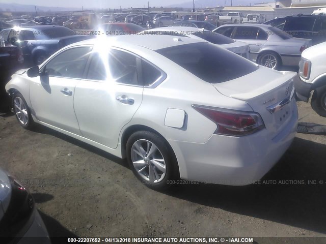 1N4AL3AP6EN226780 - 2014 NISSAN ALTIMA 2.5/S/SV/SL WHITE photo 3