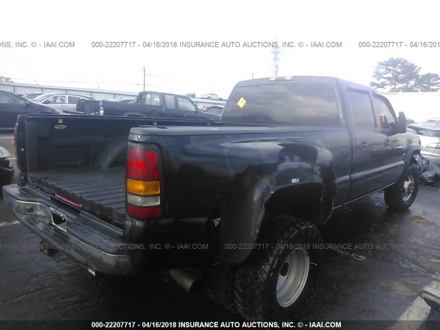 1GCJK33216F106377 - 2006 CHEVROLET SILVERADO K3500 BLACK photo 4