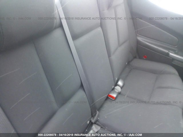 2G2WP552381189213 - 2008 PONTIAC GRAND PRIX SILVER photo 8