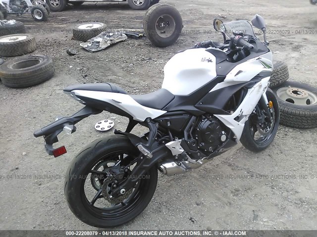 JKAEXEJ15HDA00485 - 2017 KAWASAKI EX650 J თეთრი ფოტო 4