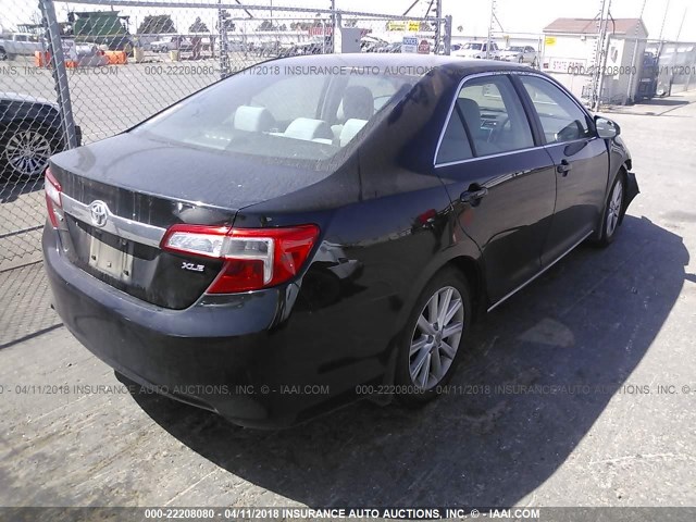 4T4BF1FK2CR231910 - 2012 TOYOTA CAMRY SE/LE/XLE შავი ფოტო 4