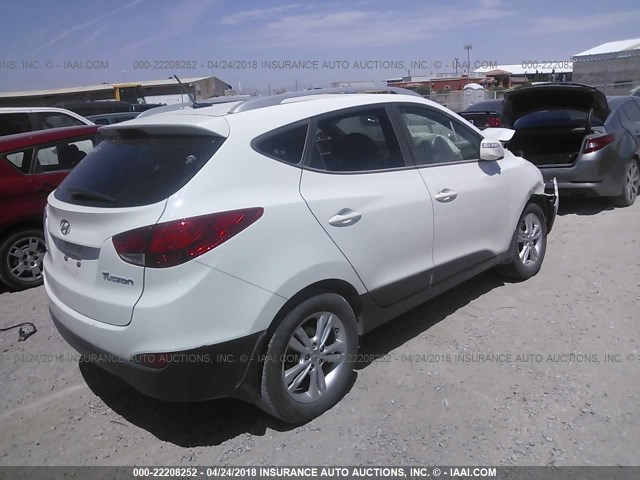 KM8JU3AC5DU579726 - 2013 HYUNDAI TUCSON GLS/LIMITED თეთრი ფოტო 4