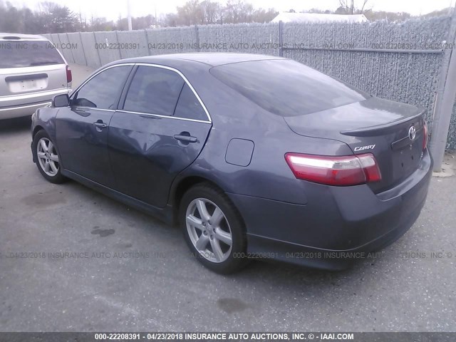 4T1BE46K77U522715 - 2007 TOYOTA CAMRY NEW GENERAT CE/LE/XLE/SE GRAY photo 3