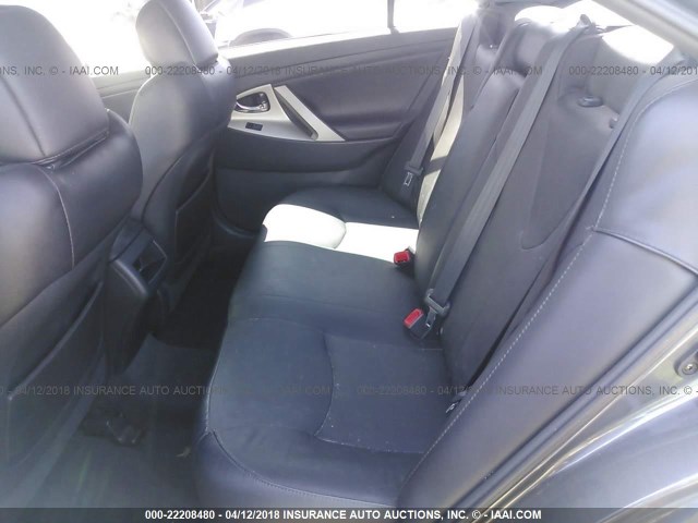 4T1BK46K77U007724 - 2007 TOYOTA CAMRY NEW GENERAT LE/XLE/SE GRAY photo 8