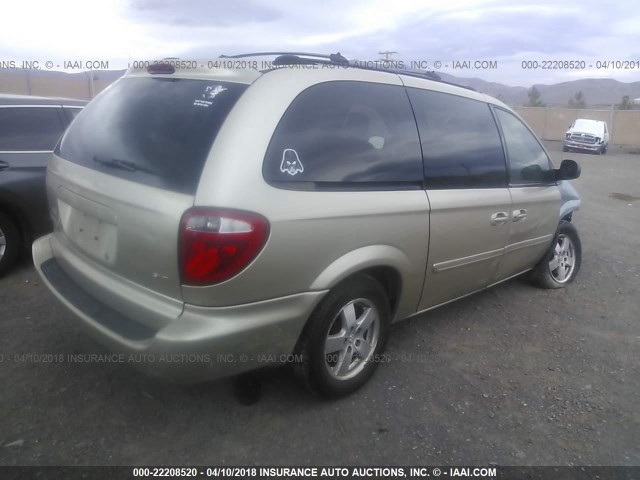 2D4GP44L45R354822 - 2005 DODGE GRAND CARAVAN SXT GOLD photo 4