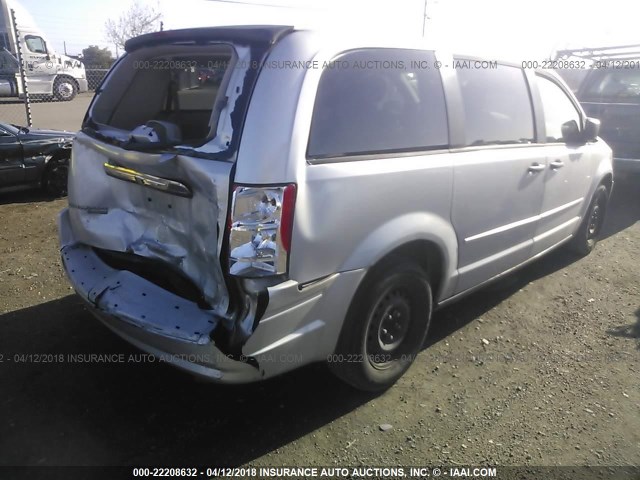 2A8HR44HX8R618498 - 2008 CHRYSLER TOWN & COUNTRY LX SILVER photo 4