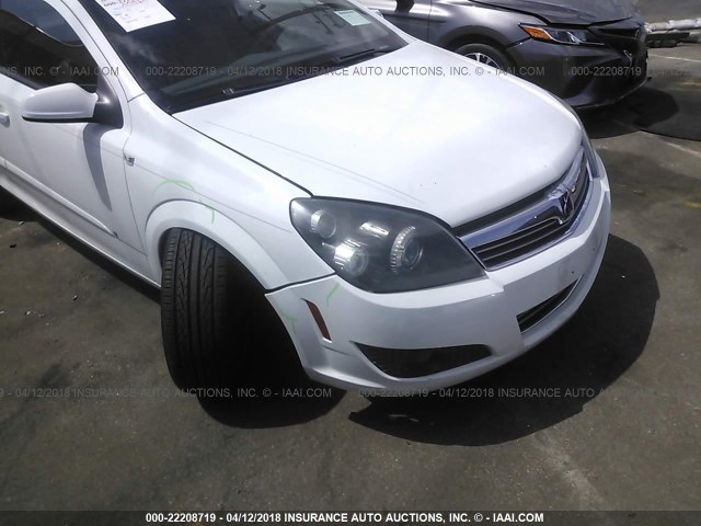 W08AT271X85063927 - 2008 SATURN ASTRA XR WHITE photo 6