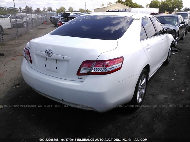 4T1BF3EK5AU568494 - 2010 TOYOTA CAMRY SE/LE/XLE WHITE photo 4