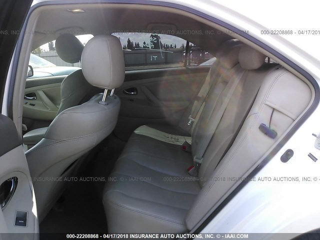 4T1BF3EK5AU568494 - 2010 TOYOTA CAMRY SE/LE/XLE WHITE photo 8