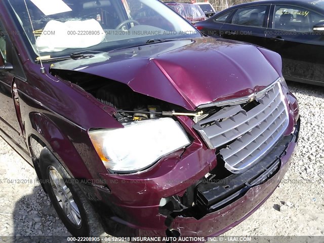 2A8HR54P18R821499 - 2008 CHRYSLER TOWN & COUNTRY TOURING MAROON photo 6